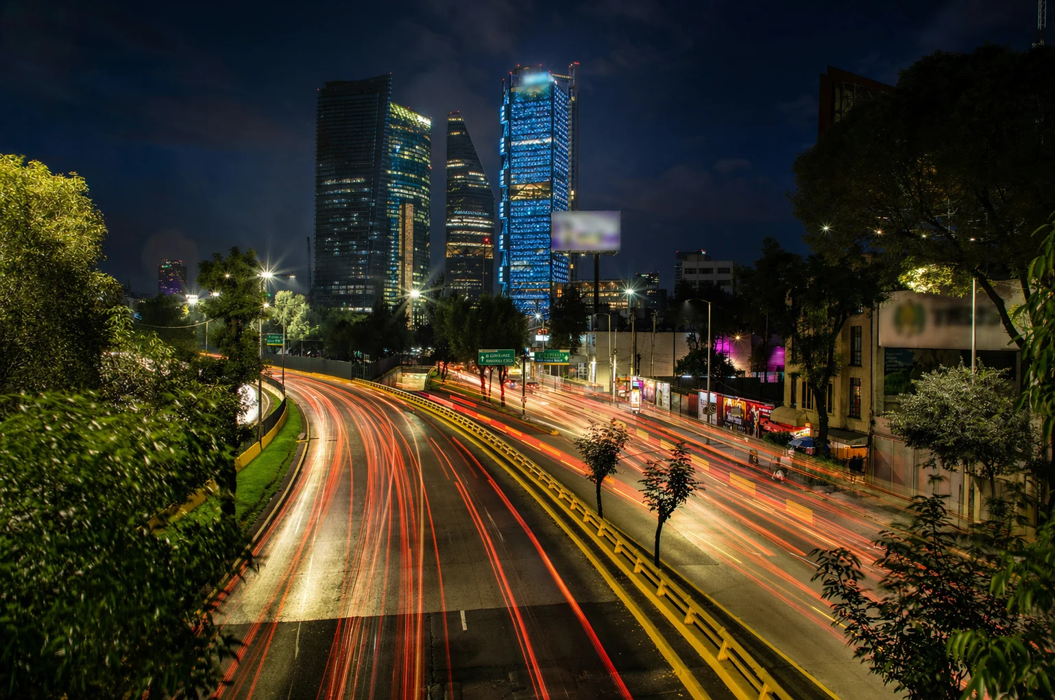 Ciudad de México de noche - Paseo de la Reforma
