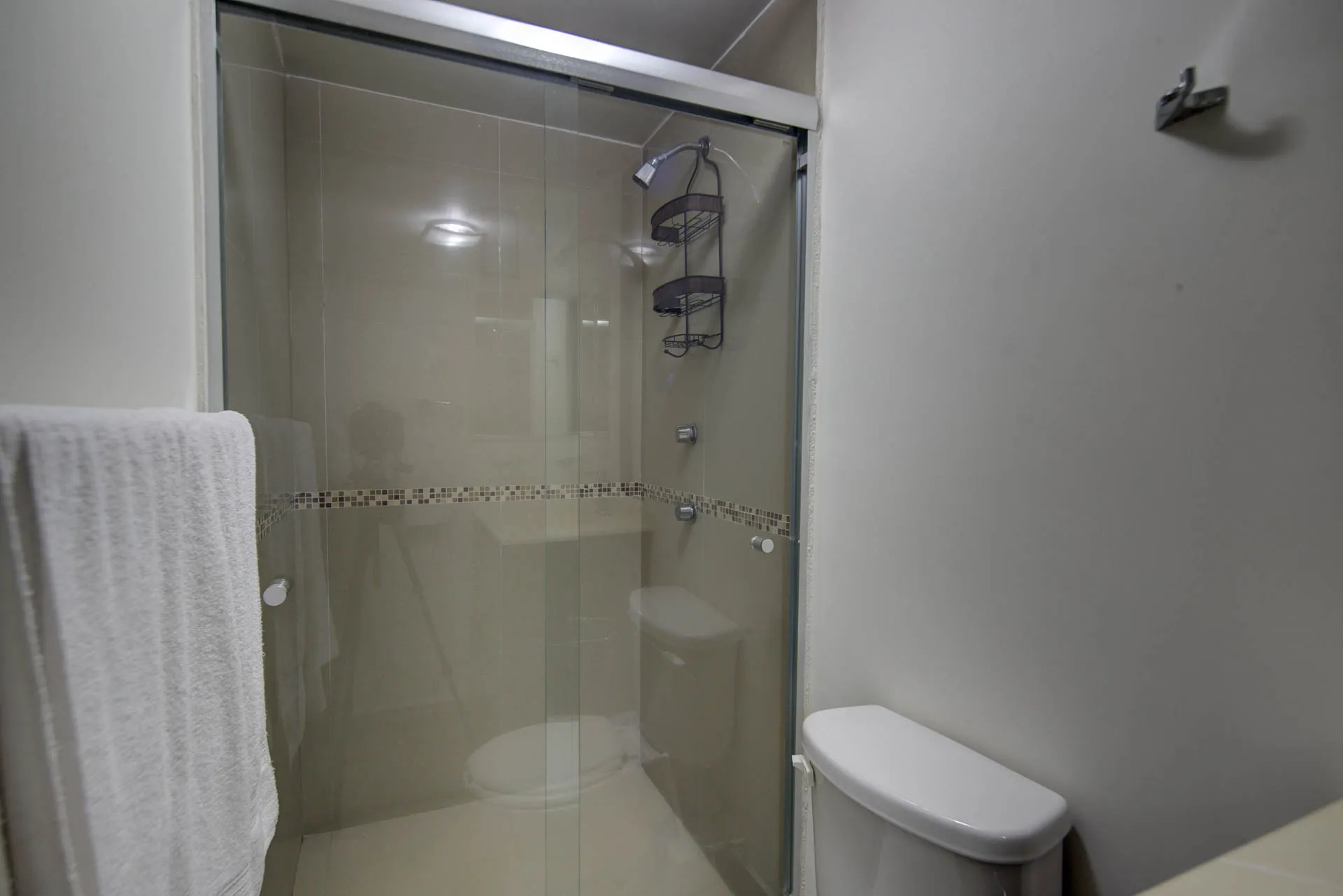 Baño 2 — EOLA Platón 436, Polanco