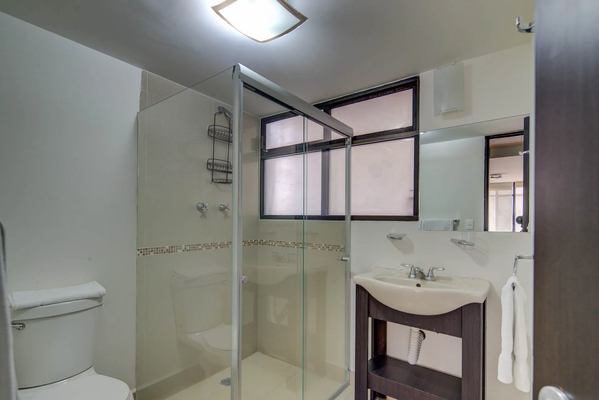 Baño Studio — EOLA Platón 436, Polanco