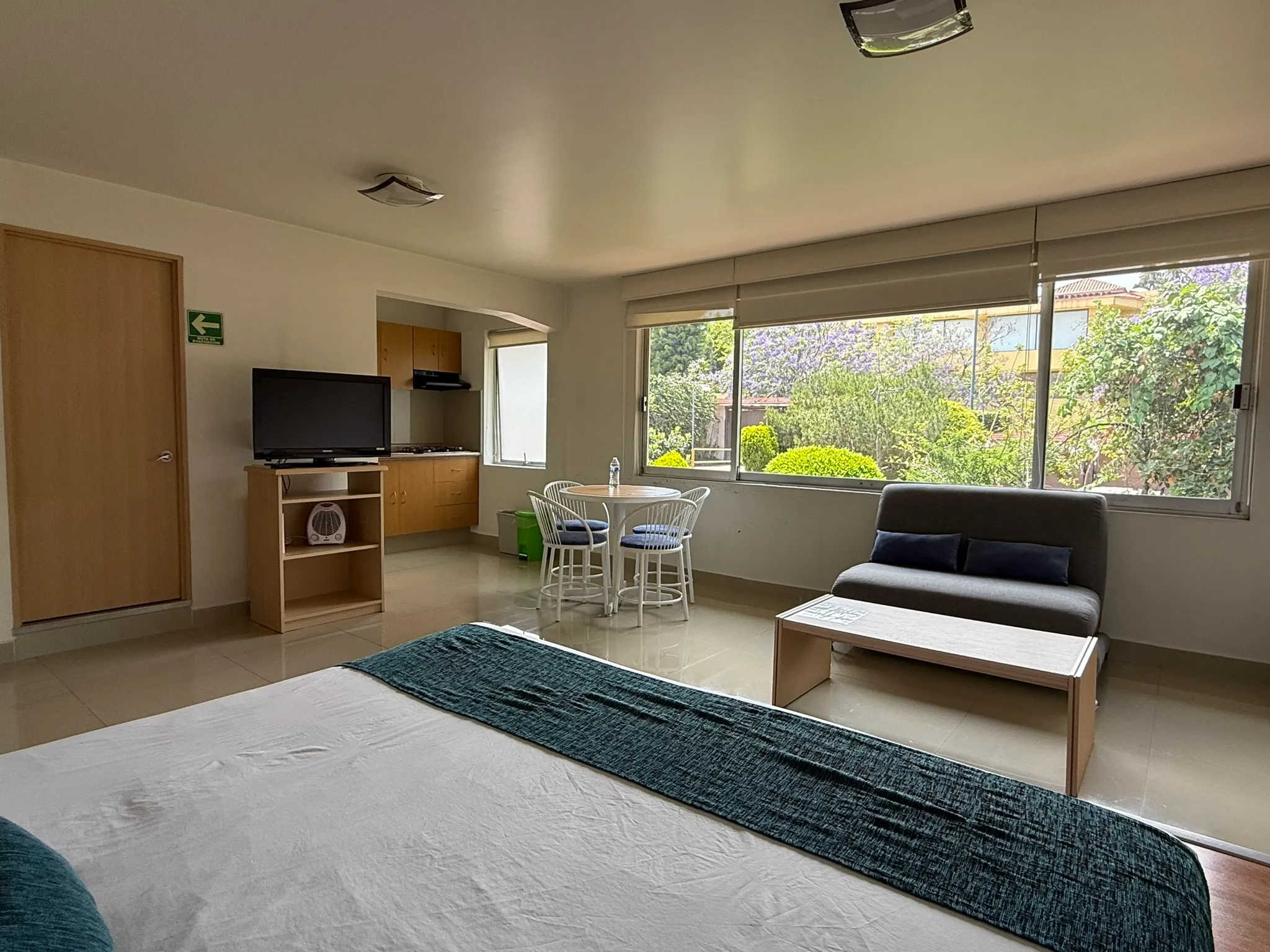 Studio con vista a jardines — Pinos 72, CDMX