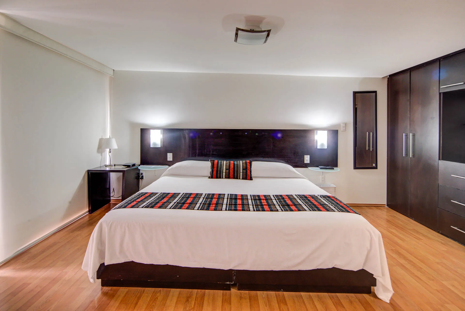 Recámara Studio — EOLA Platón 436, Polanco
