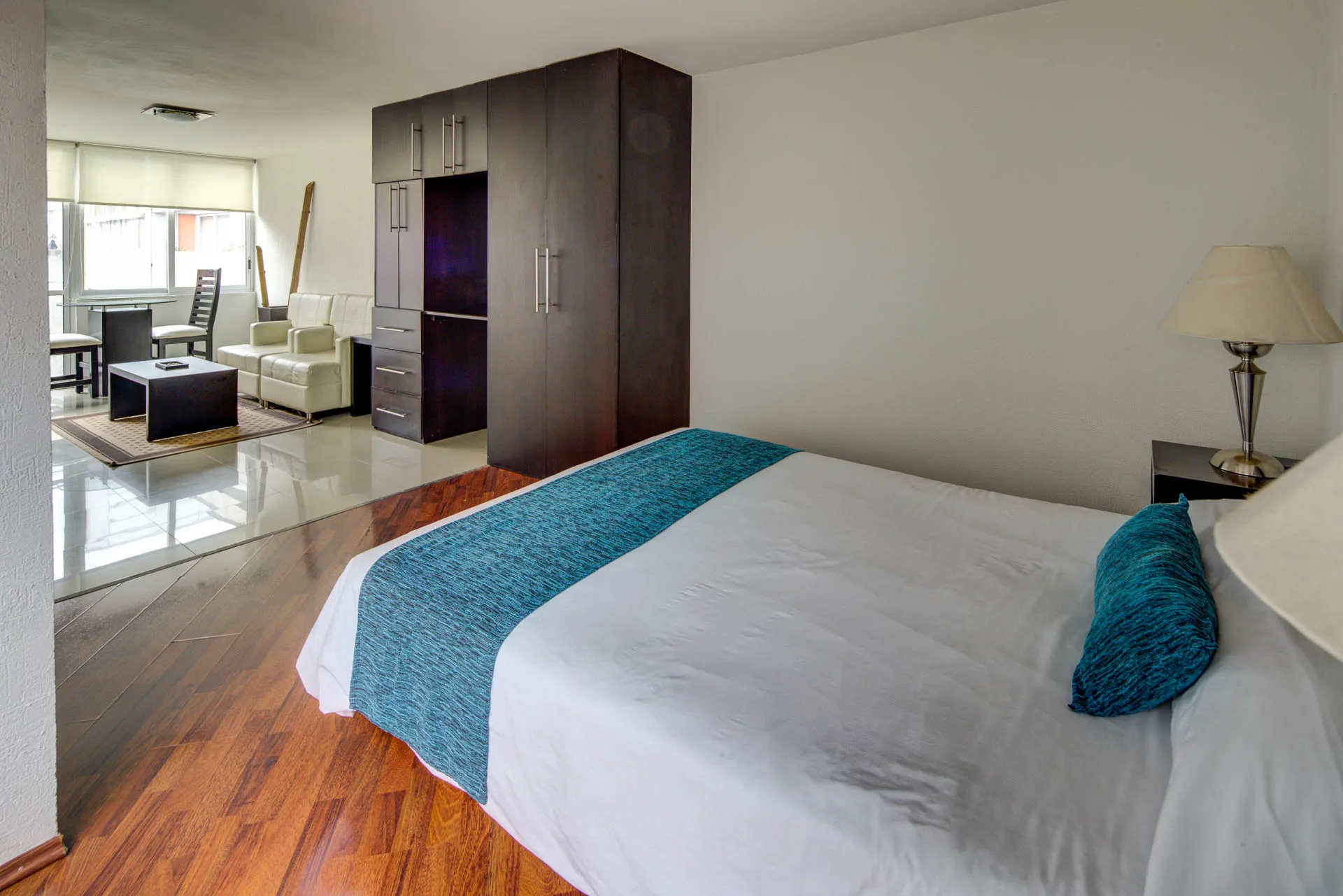 Vista 2 Studio — EOLA Chimborazo 567, Lomas CDMX